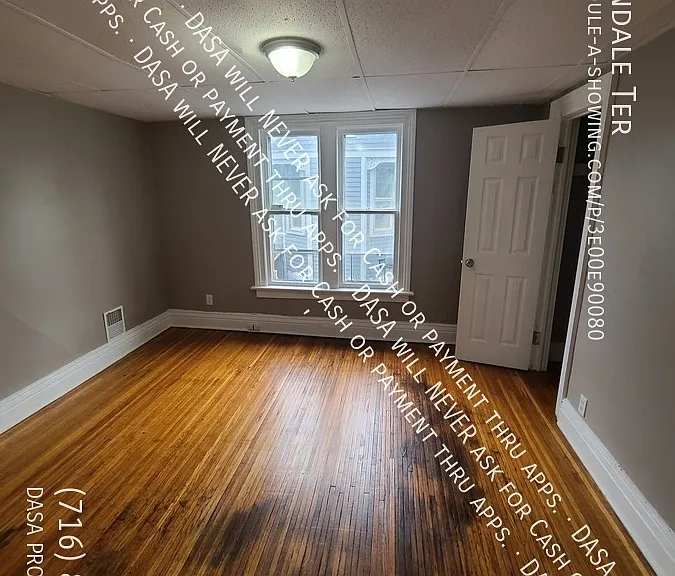 48 Thorndale Ter — Photo 12