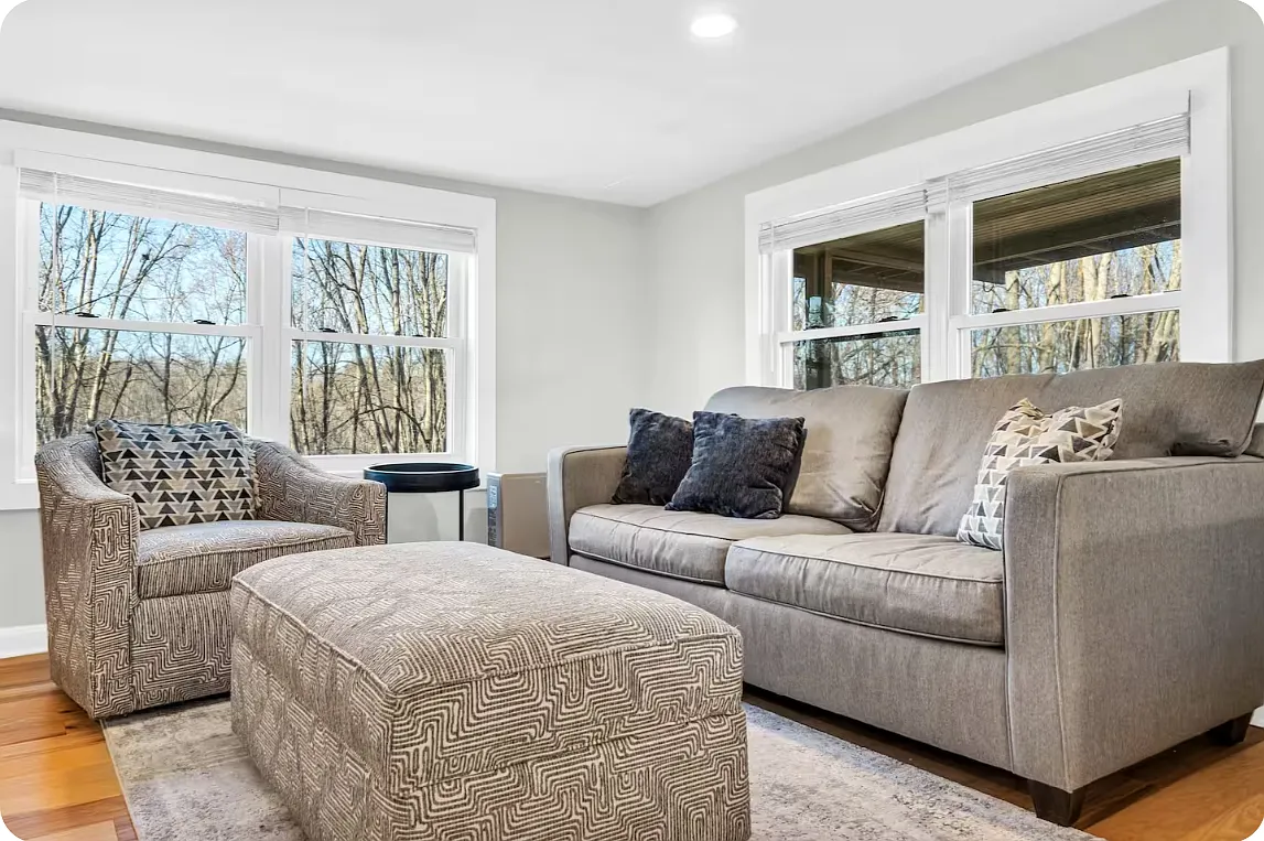 2 bed, 650 sqft, $1,500 — Photo 2