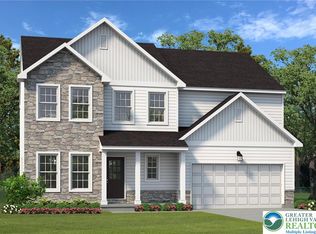 4869 Farrcroft Dr #85B, Forks Township, PA 18078