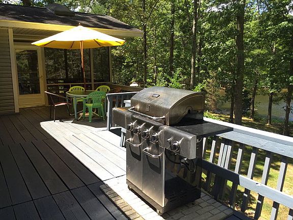 5th image of 103 Brentwood Cir