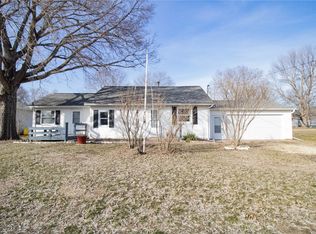 556 E Elm St, Central City, IA 52214