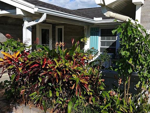 2nd image of 3620 Rockaway Dr