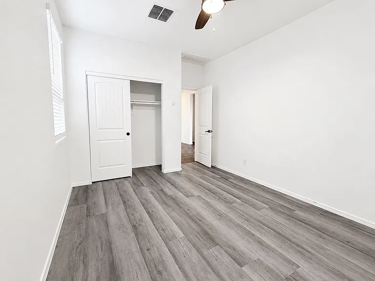 12480 N 174th Ln — Photo 22
