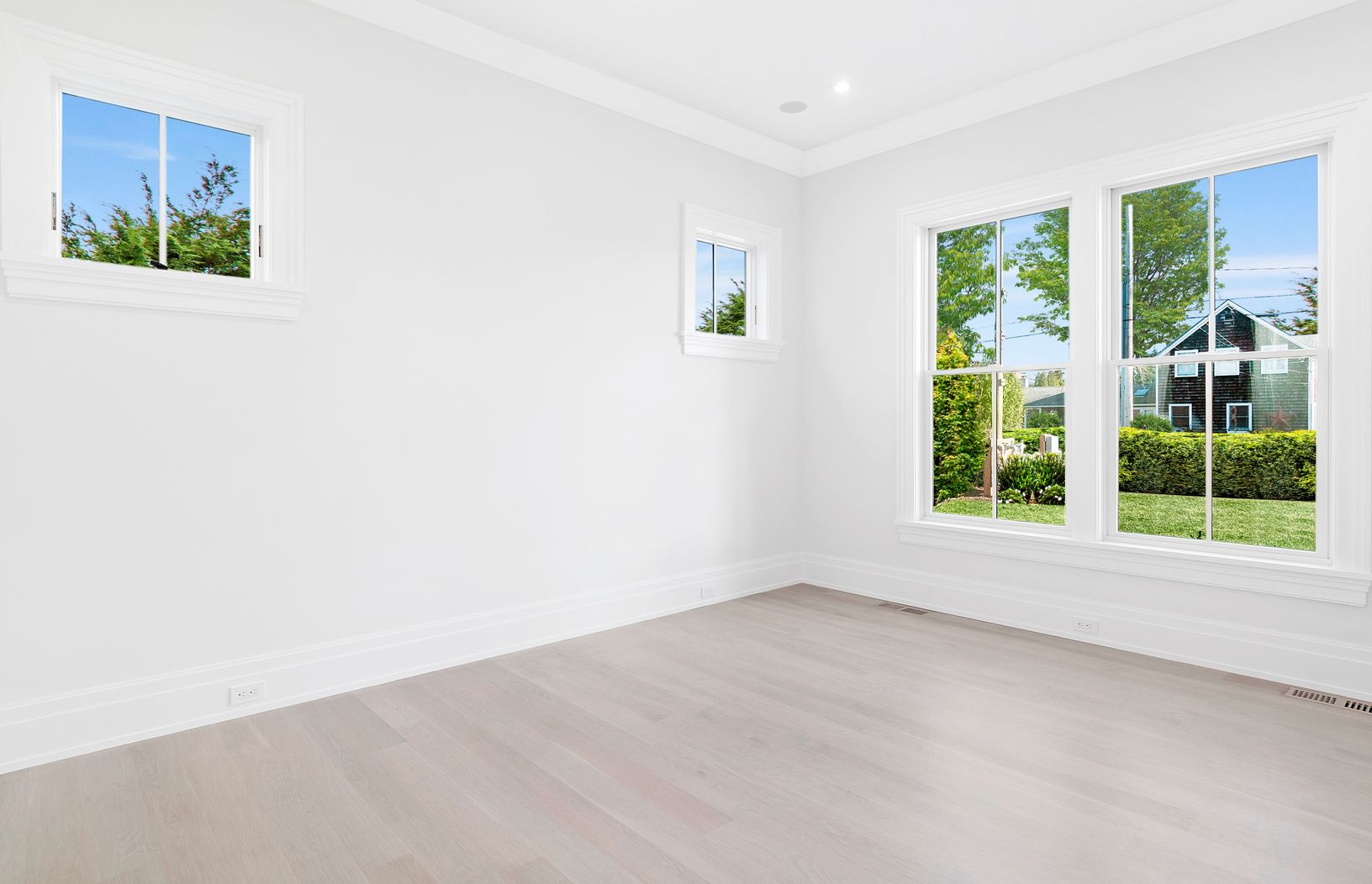  First Floor Bedroom/Den