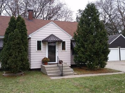 2440 Hufford Ave NW, Grand Rapids, MI, 49544