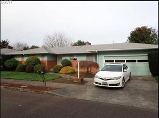 14247 NE Fremont St, Portland, OR 97230