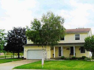 1464 Hilltop Dr, Grand Blanc, MI
