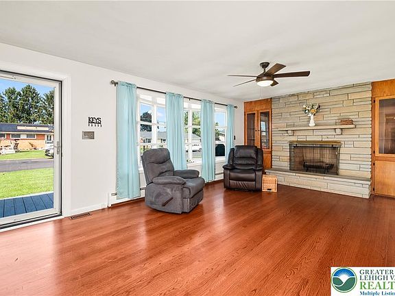 4th image of 206 W McKinley Ave