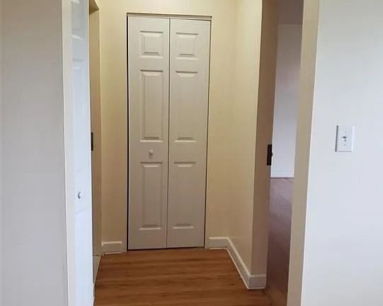 5th image of 70 Grove Hill St APT 3W