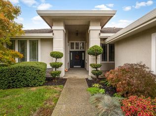 2112 Heritage Dr, Roseville, CA 95678