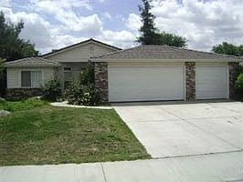 Home for Sale in Bakersfield, California $129,900