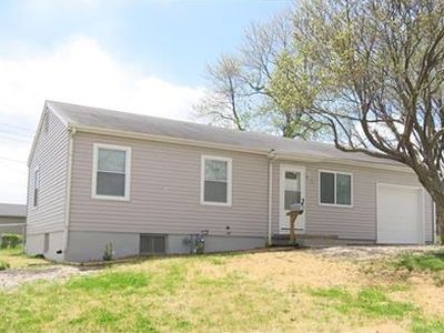 118 N Peck Dr, Independence, MO, 64056