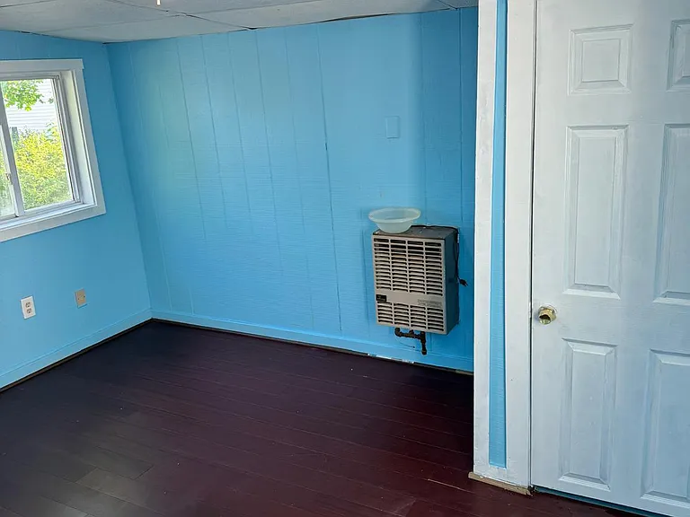 28 Seavey St #4 — Photo 3