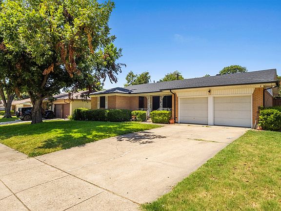 2nd image of 2505 Robin Ln