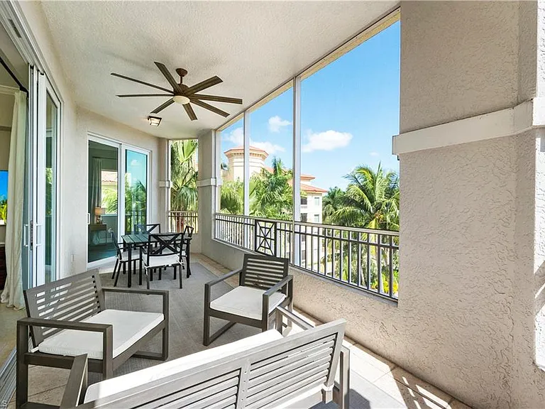 2738 Tiburon Blvd E #B-406 — Photo 13