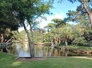 203 Little Oak Dr, Charleston, SC 29412