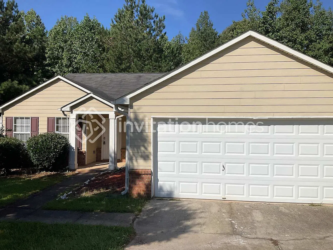 3035 Pebble Creek Ln College Park, GA 30349 — Photo 1