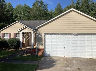 3035 Pebble Creek Ln, Atlanta, GA 30349