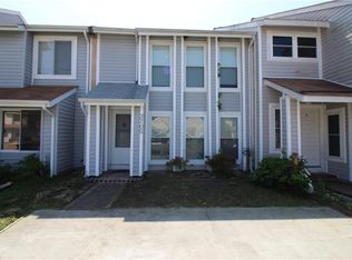 3705 Chimney Creek Dr, Virginia Beach, VA 23462