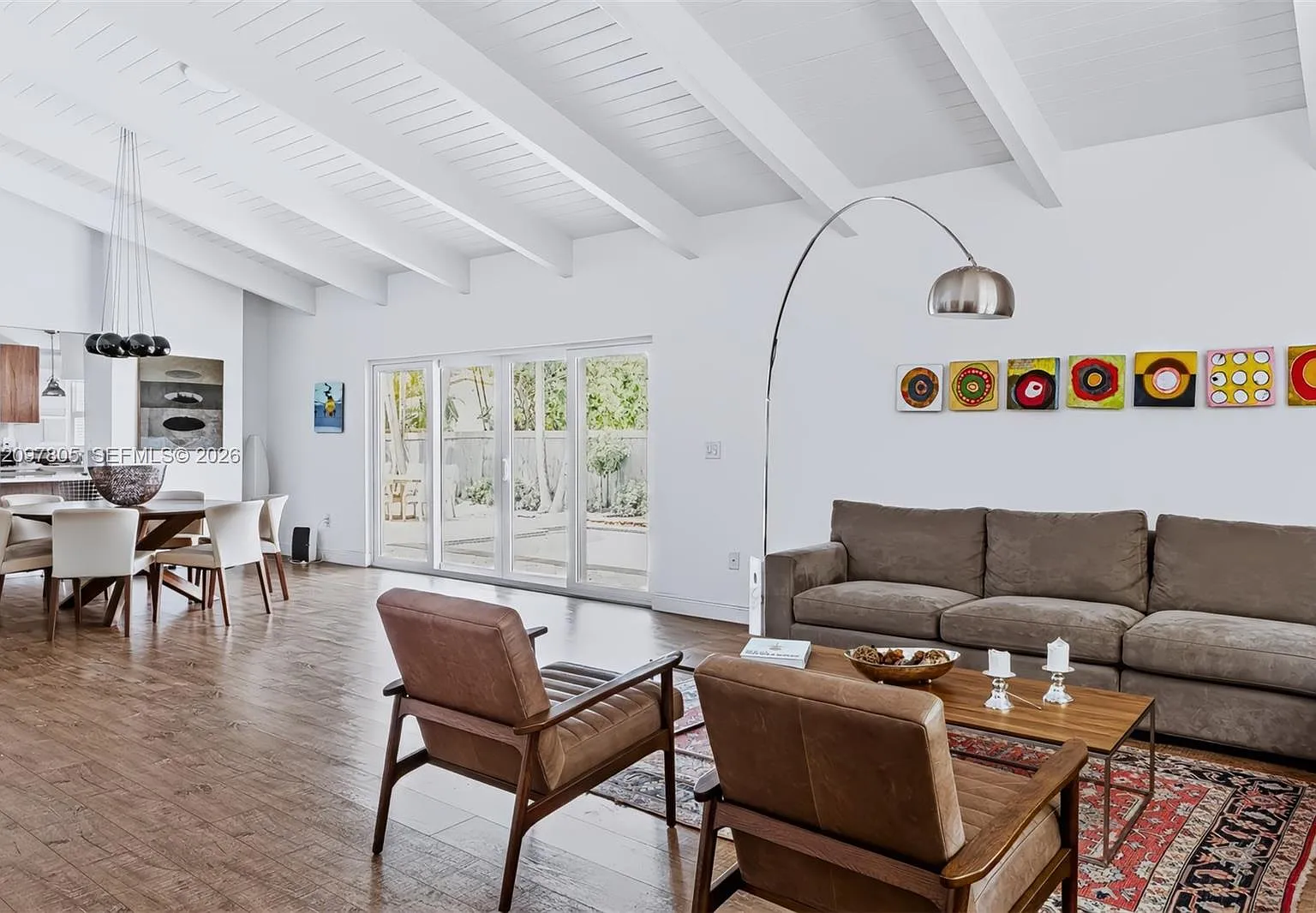 Tropical Isle Homes Sub 4 — Photo 2