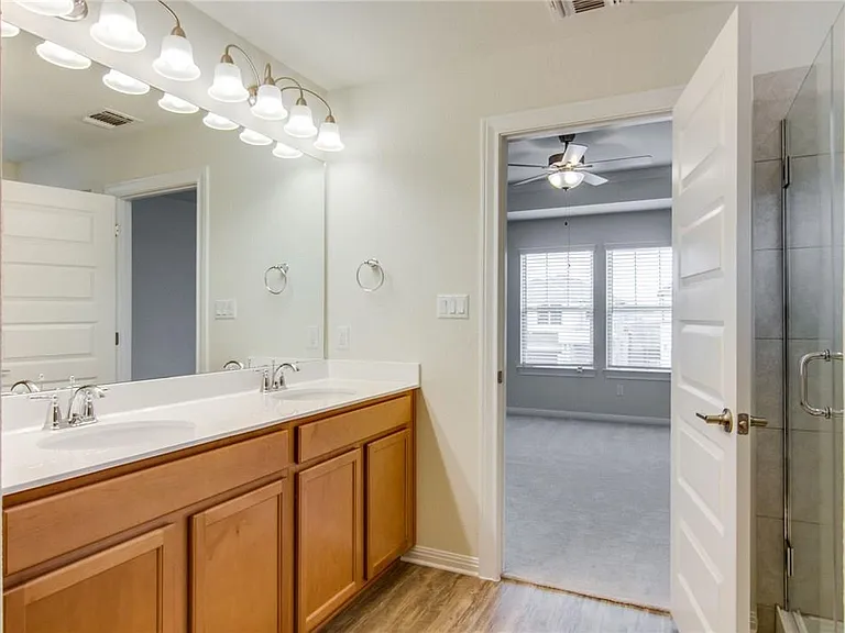 15912 Windroot St — Photo 23