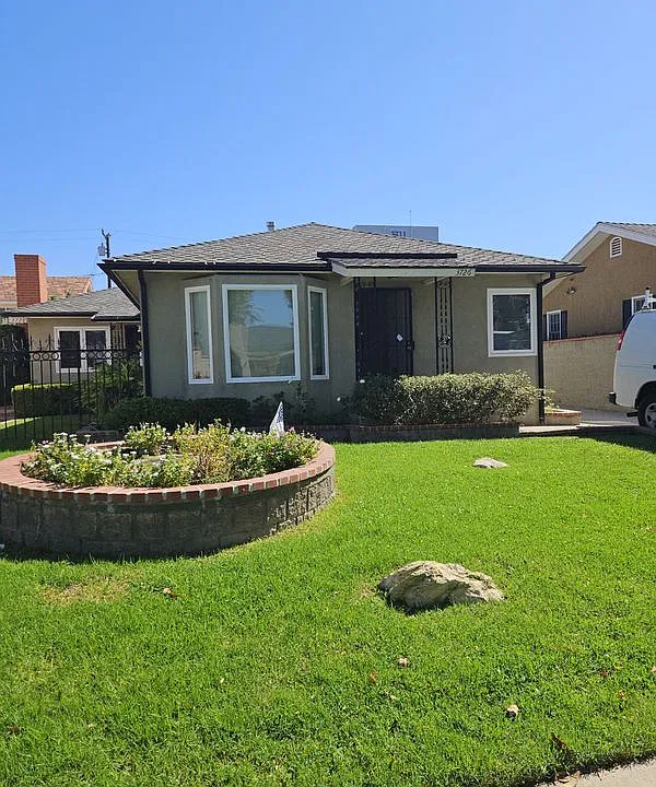 3726 Weston Pl