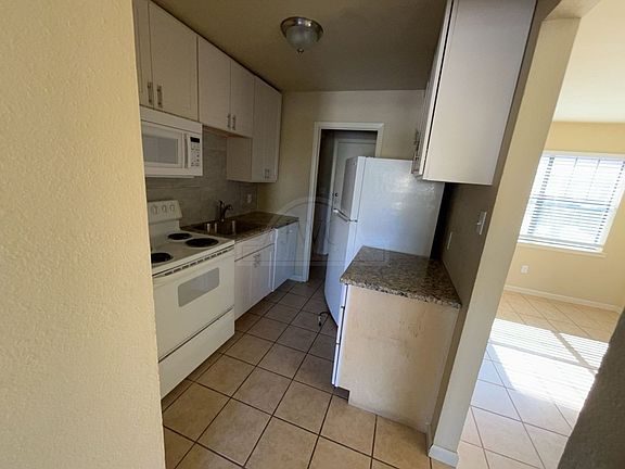 5th image of 1101 Eastside Dr #A