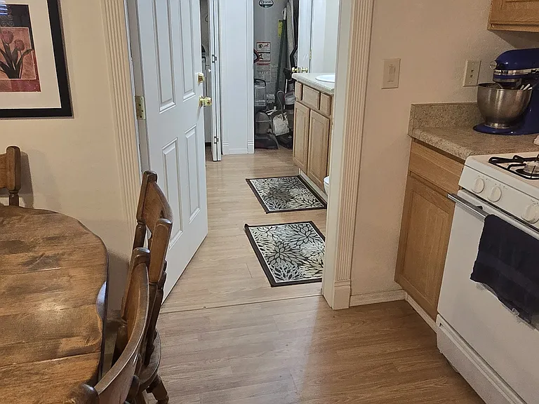 5406 Willow Ave — Photo 16