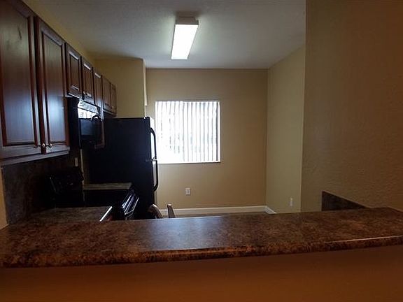5th image of 6024 Woodlands Blvd #16024