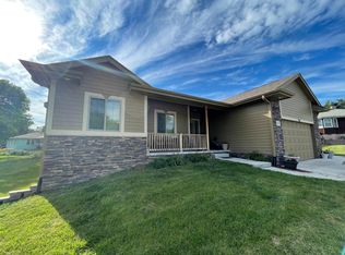 4610 Orchard Ave, Omaha, NE 68117