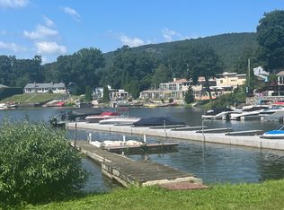 1169 State Route 17a APT 6, Greenwood Lake, NY 10925