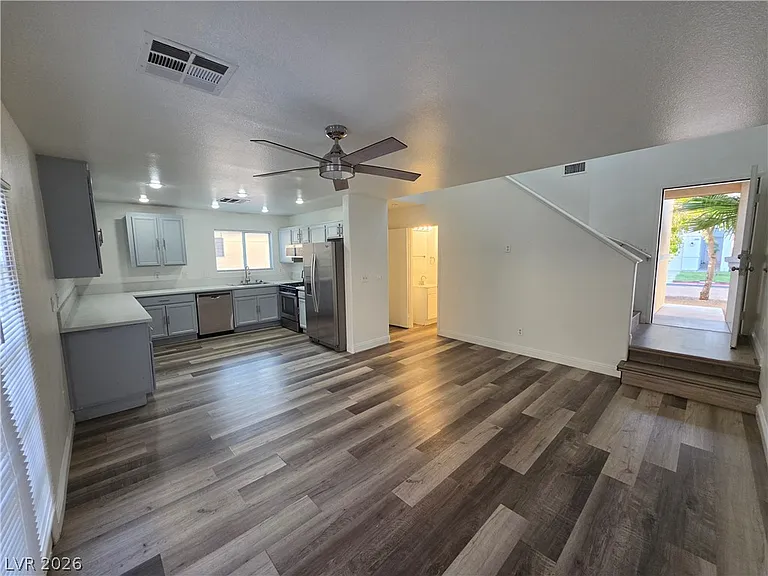 4355 Holden St — Photo 3