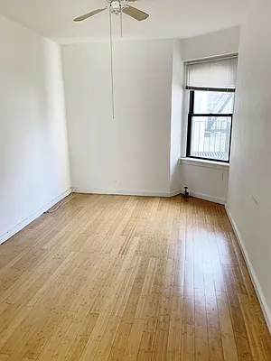 Rented by Azure Realty NY LLC | media 8