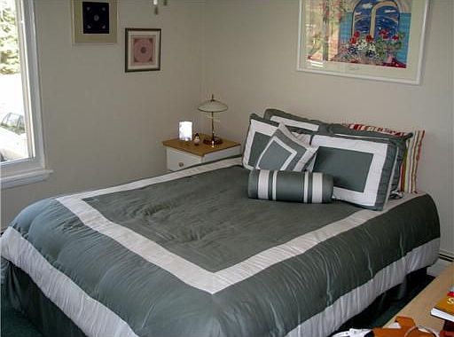 4th image of 908 Del Sher Dr