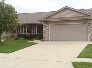 249 Whisper Ln, Kewaskum, WI 53040