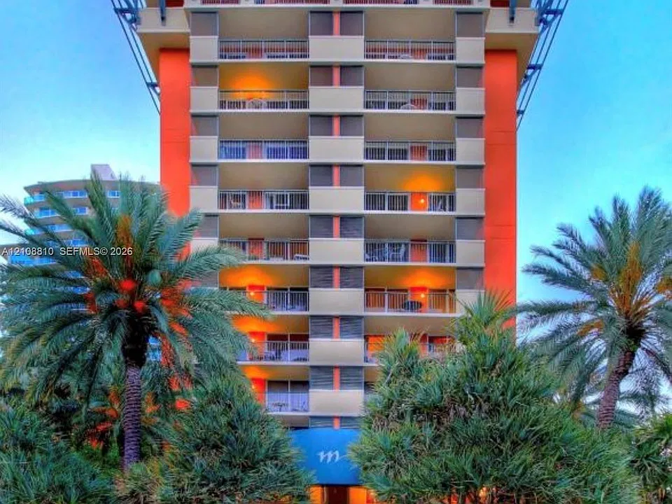 2951 S Bayshore Dr #416