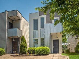 2121 Burns St, Nashville, TN 37216