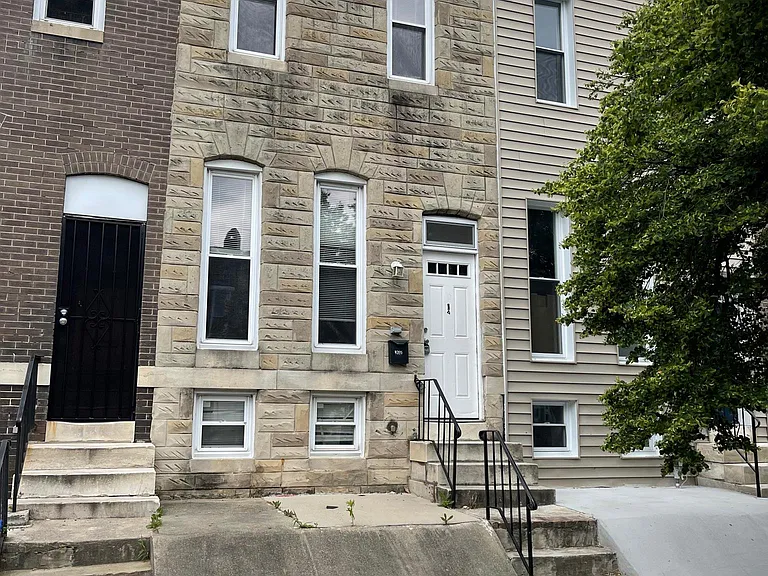 2618 Boone St — Photo 2