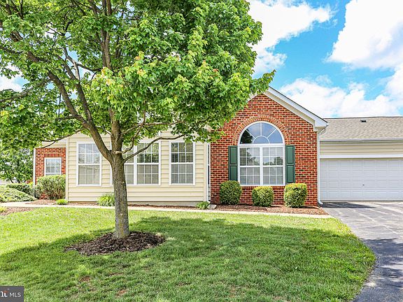 3rd image of 6231 Autumn Leaf Dr
