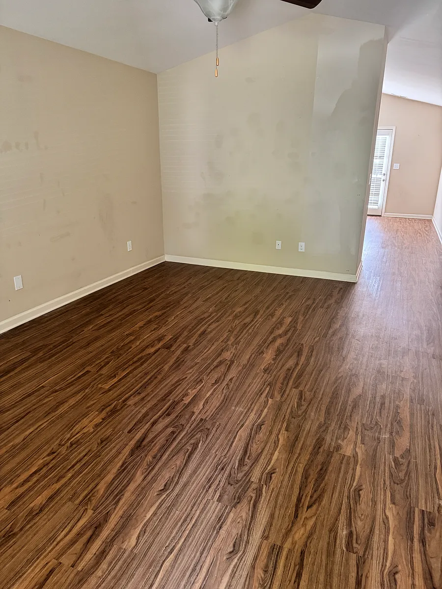 Building Photo - 120 Dunlap Dr