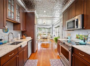 169 Fair St, Warwick, RI 02888