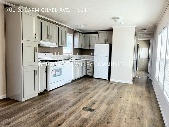 4th image of 700 S Carmichael Ave Trailer 101