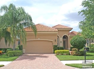 6045 Dogleg Dr, Naples, FL 34113