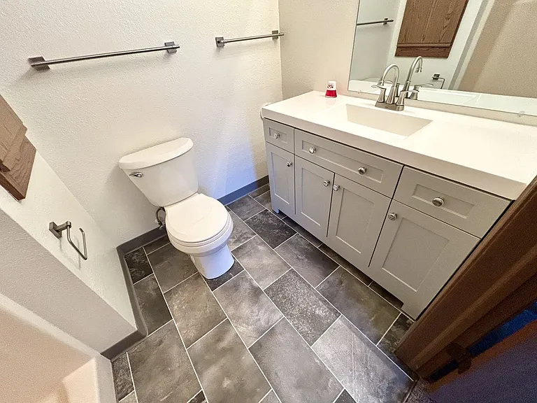 Summerfield Place Apartments — Photo 36