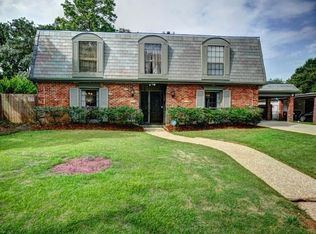 5433 Durham Dr, New Orleans, LA 70131