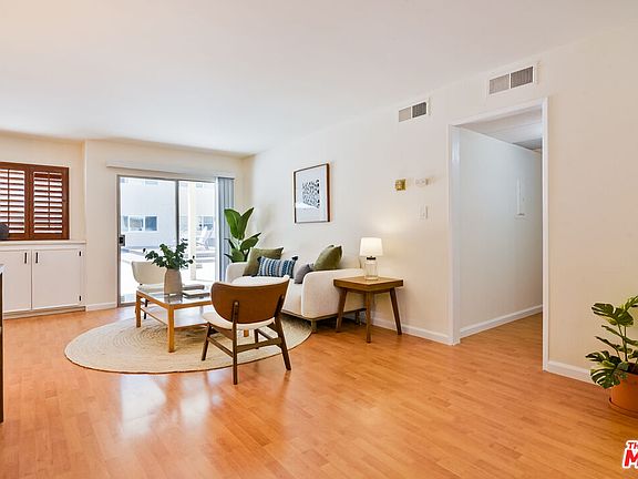 2nd image of 277 Pleasant St Unit 102