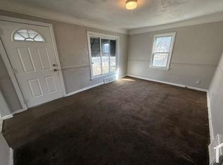 14412 Rockside Rd, Maple Heights, OH 44137