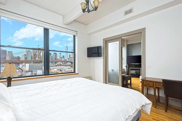 Sold by Sotheby's International Realty | media 4