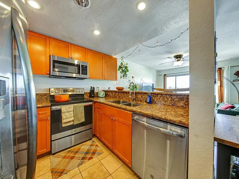 2257 Worden St #2 — Photo 3