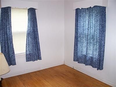 4th image of 664 Lincoln Ave
